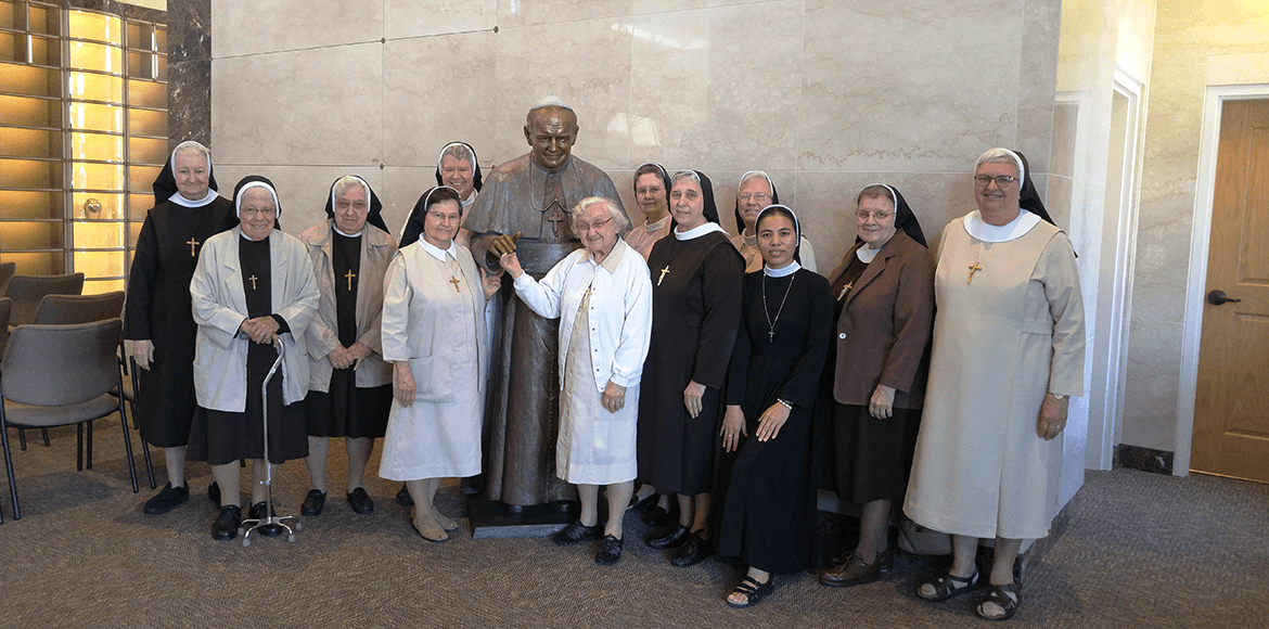 Cemetery service Brownstown - Our Lady Of Hope